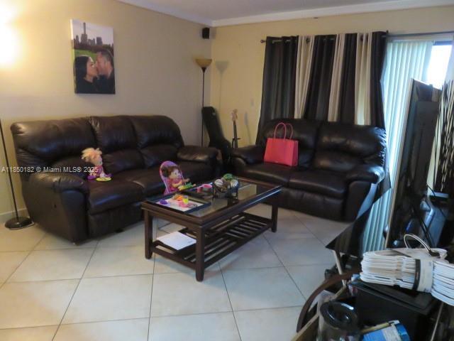 Foto del edificio - 15530 SW 80th St