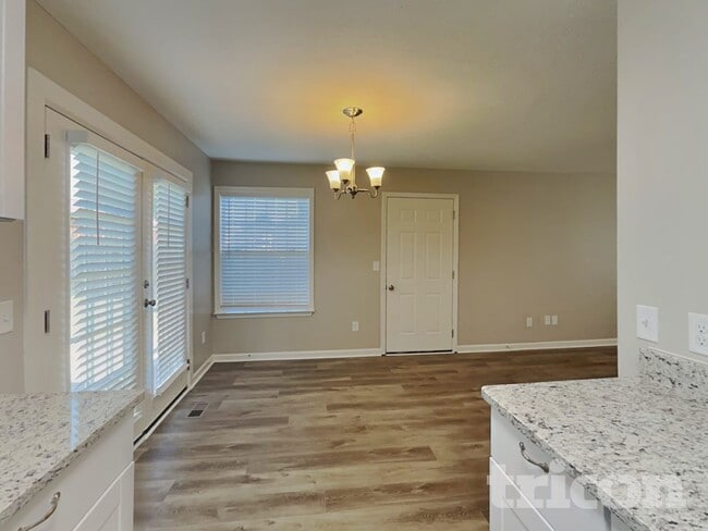 Building Photo - 531 Winning Dr