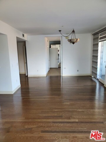 Building Photo - 1234 Wilshire Blvd