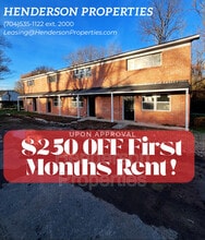 Building Photo - 2715 Dundeen St