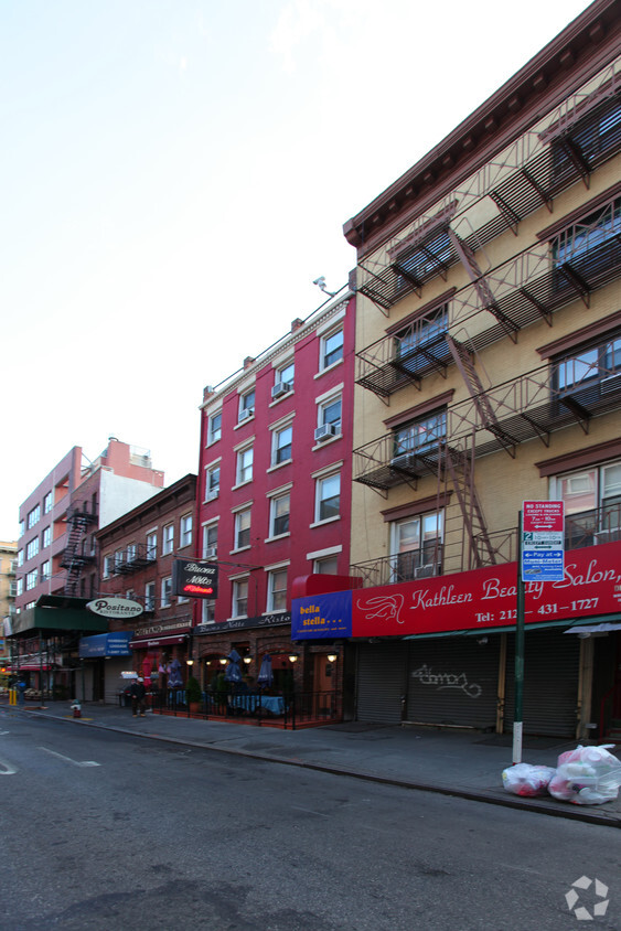 Primary Photo - 120 Mulberry St