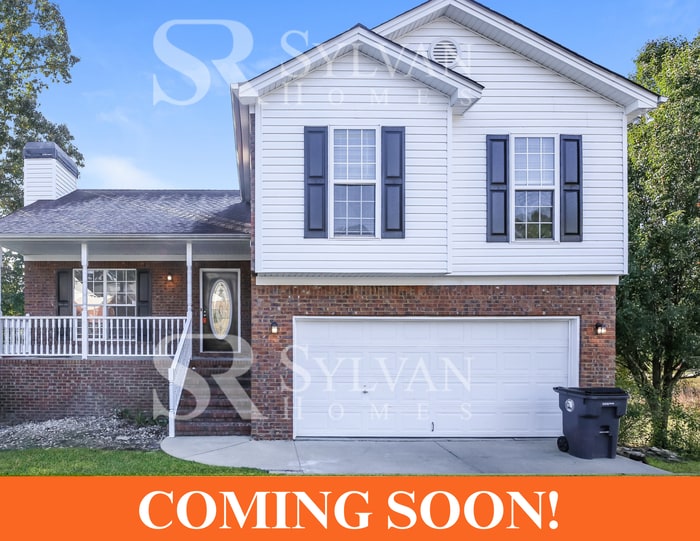 Spacious 5 bedroom home awaits you! - Spacious 5 bedroom home awaits you!