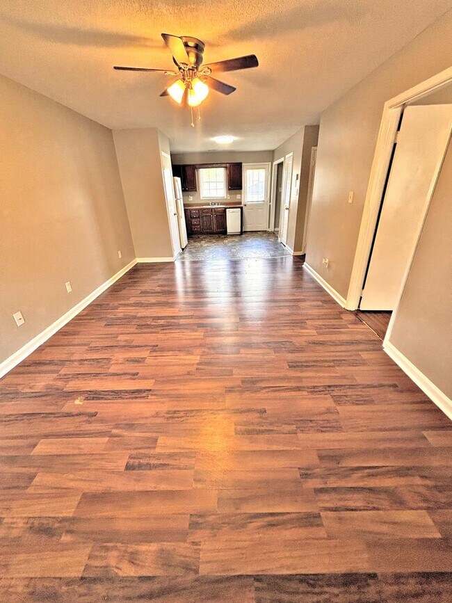 Foto del edificio - 2917 Wimberly Dr SW