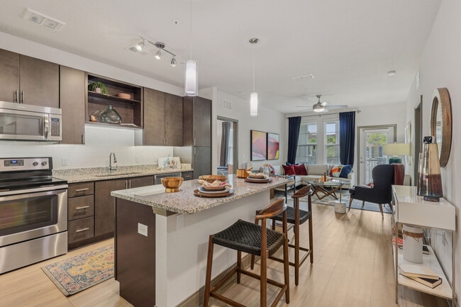 Building Photo - Cortland Hunters Creek