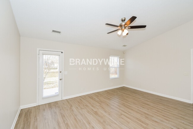 Building Photo - 1138 Melvin Dr