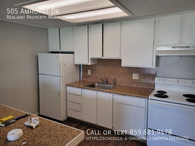 Building Photo - 505 Amhurst Dr