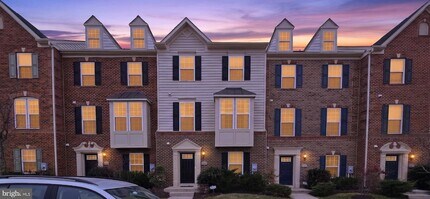 Building Photo - 5363 S Center Dr