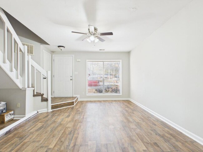Building Photo - 6354 Windsor Gate Ln