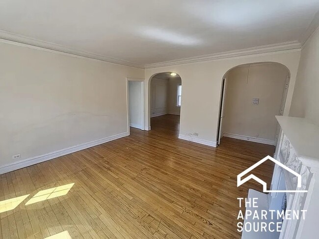Building Photo - 936 Judson Ave