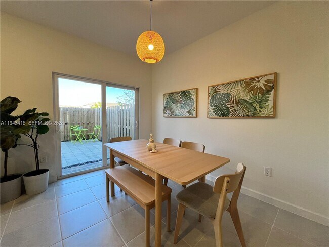 Foto del edificio - 2627 SE 28th Dr