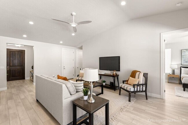 Foto del edificio - 202 W White Pearl Dr