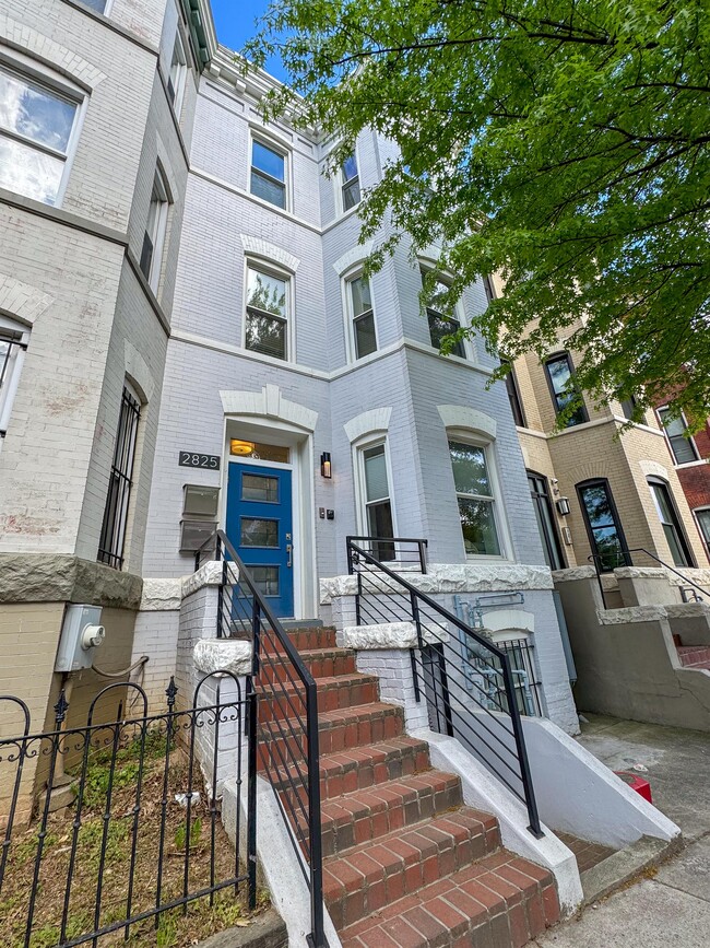Photo - 2825 11th St NW House