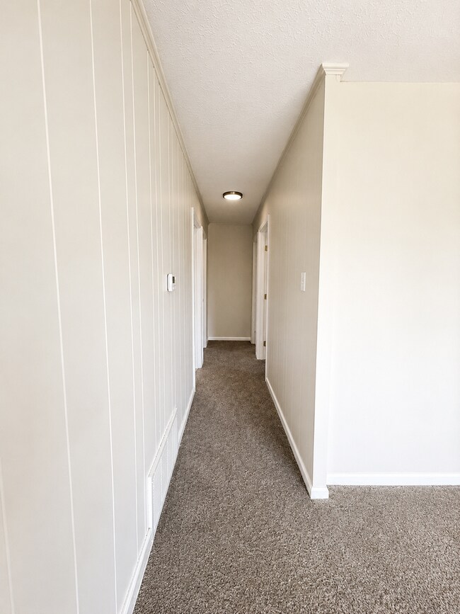 Foto del edificio - Cozy Columbus Home with Yard and Convenient Location