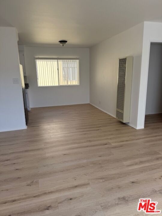 Foto del edificio - 559 E Hyde Park Pl