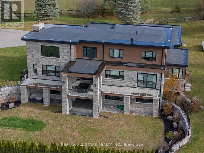 Building Photo - 15682 ON-48