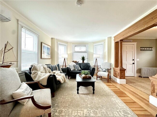 Foto del edificio - 115 Bliss Rd
