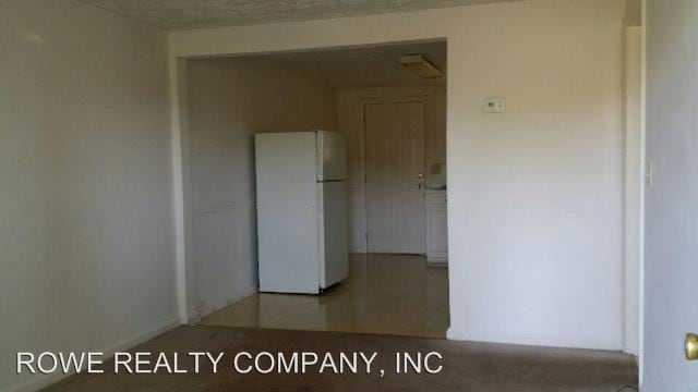 Building Photo - 498 Mellon St
