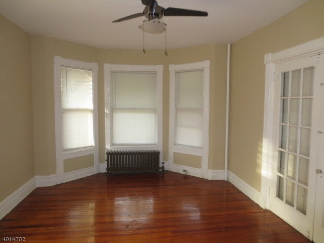 Building Photo - 124 Claremont Ave