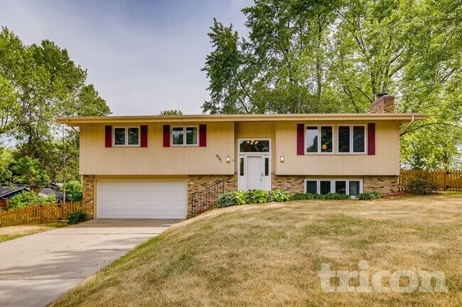 Foto del edificio - 9241 34th Ave N