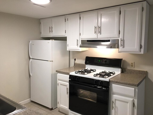 Foto del edificio - 1137 Hartford Ave