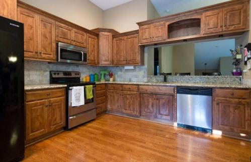 Building Photo - Luxury Living Just Minutes from Prairie Vi...