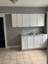 Building Photo - 3412 E 123rd St