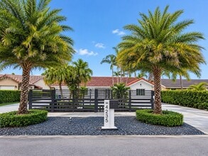 Building Photo - 4235 SW 143rd Ct