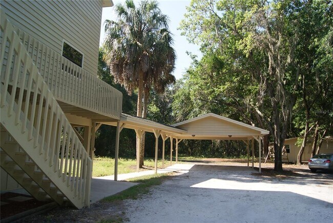 Building Photo - 11023 Desoto Rd