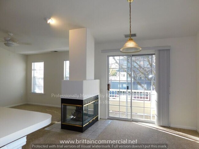 Foto del edificio - ***$1,000 Moves You In Today*** Modern and...
