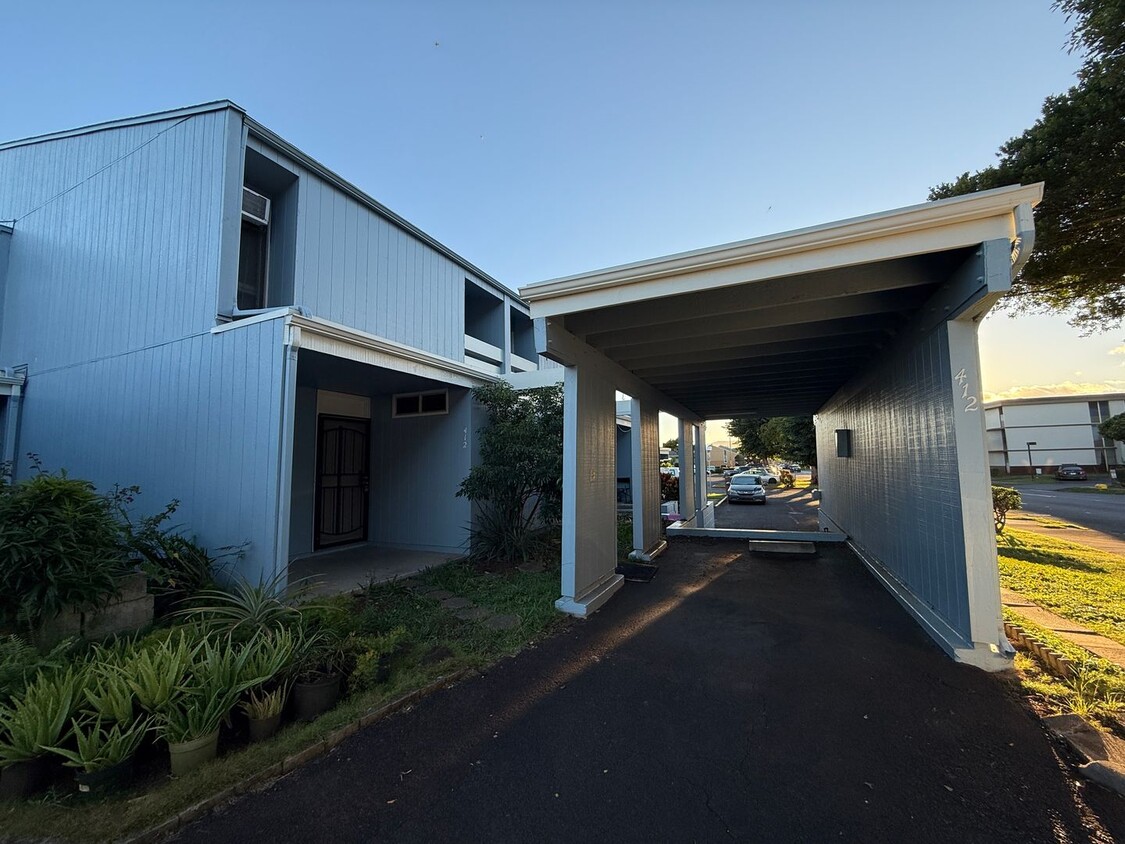 Foto principal - Laulea Town Houses (Mililani) - 3 bdrm/2.5...