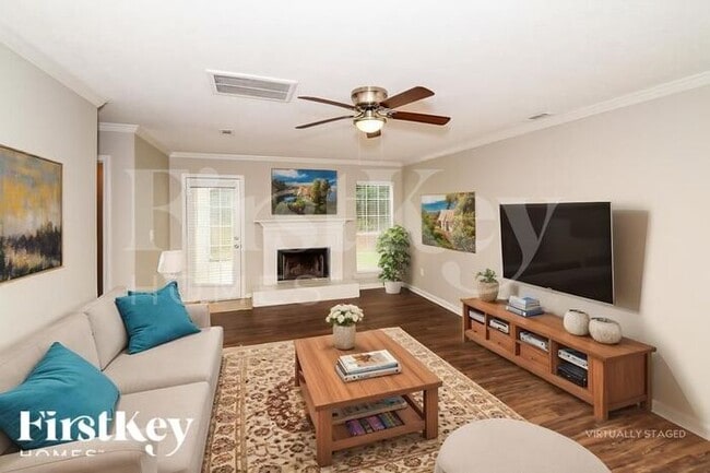 Foto del edificio - 122 Carriage Dr