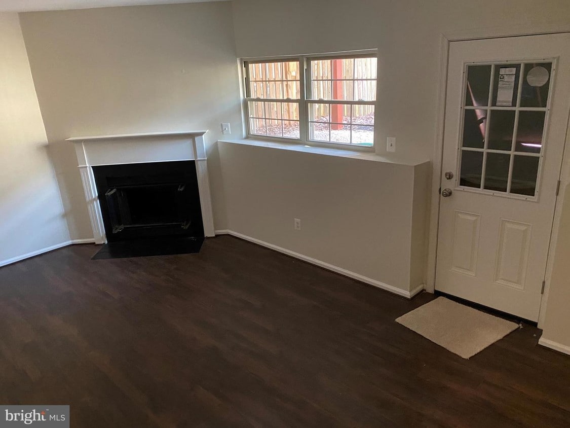 8774 Deblanc Pl, Old Town Manassas, VA 20110 Townhome Rentals in Old