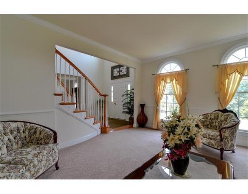 Building Photo - 16 Valley View Dr
