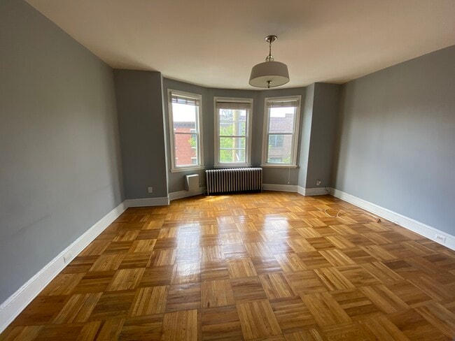 Building Photo - 809 S 5th St