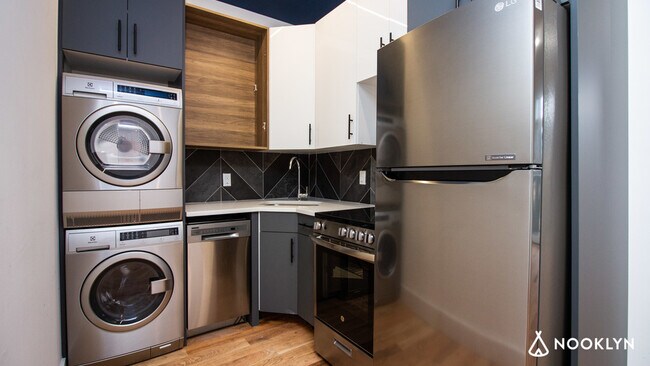 Foto del edificio - 186 Pulaski St