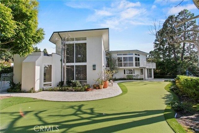 Foto del edificio - 2 Inverness Ln