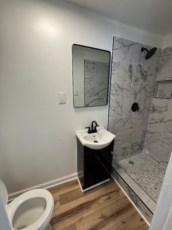 Foto del edificio - 807 Pine Ave