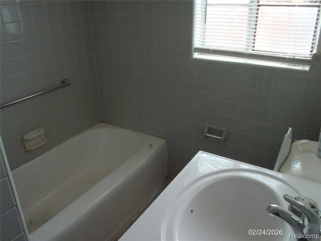 Building Photo - 404 West St