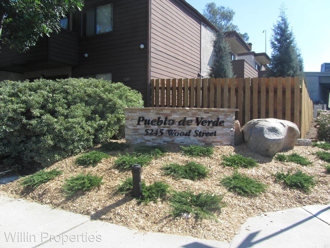 Foto principal - 5245 Wood St