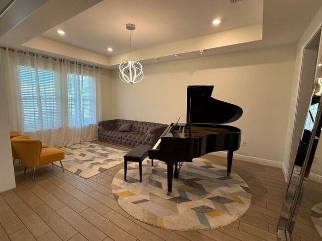 Foto del edificio - 7 bedroom/6 bath Dr. Phillips Home