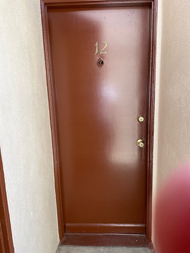 Foto del edificio - Westwood Apartments, Inc