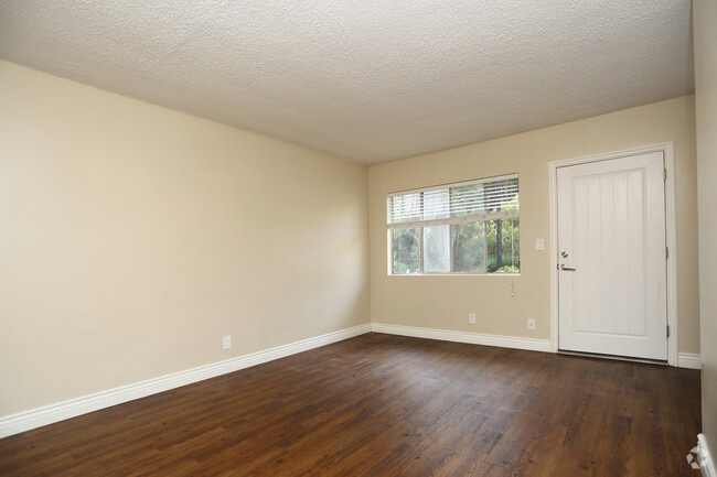 1BR, 1 BA - 650 SF - 203 Ladera St