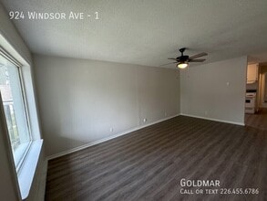 Building Photo - 924 Windsor Ave