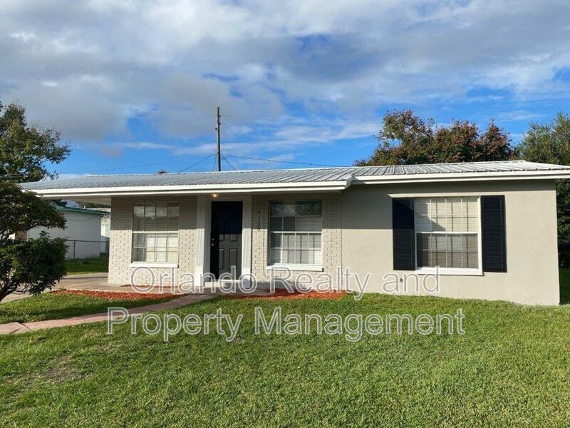 Foto principal - 4135 Covington St