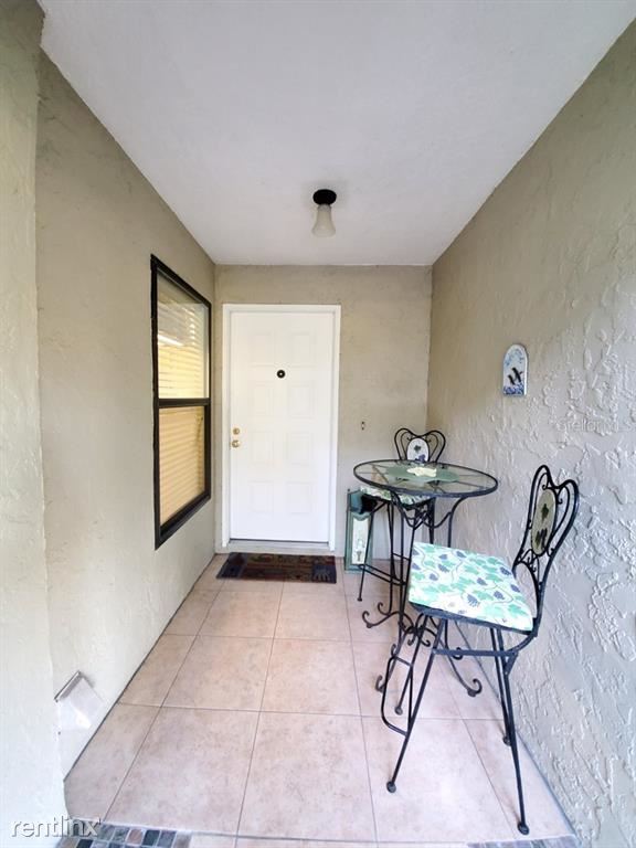 Building Photo - 2 br, 2 bath Duplex - 9837 Carmel Park Drive