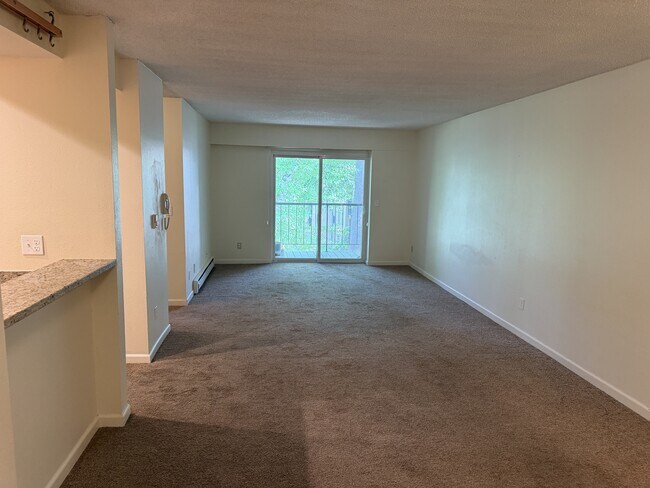 Foto del edificio - 14605 NE 34th St