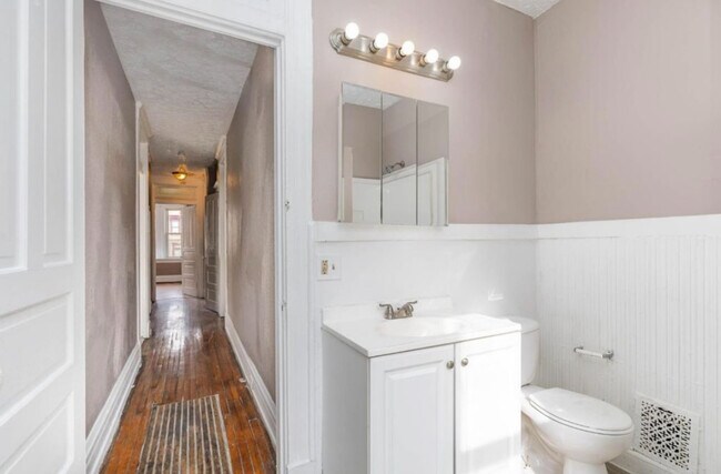 Foto del edificio - 2314 Highland Ave