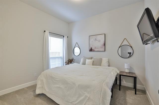 Foto del edificio - 121 Pecan Ln