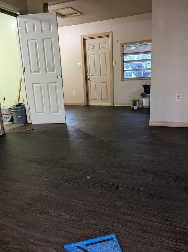 Building Photo - 1610 E Nome St