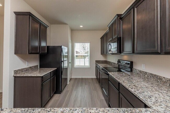 Building Photo - 20715 Nala Bear Dr